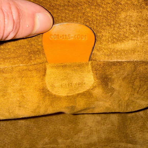 Vintage Gucci Brown Leather GG Logo Shoulder Bag Suede Interior Italy - Picture 9 of 10